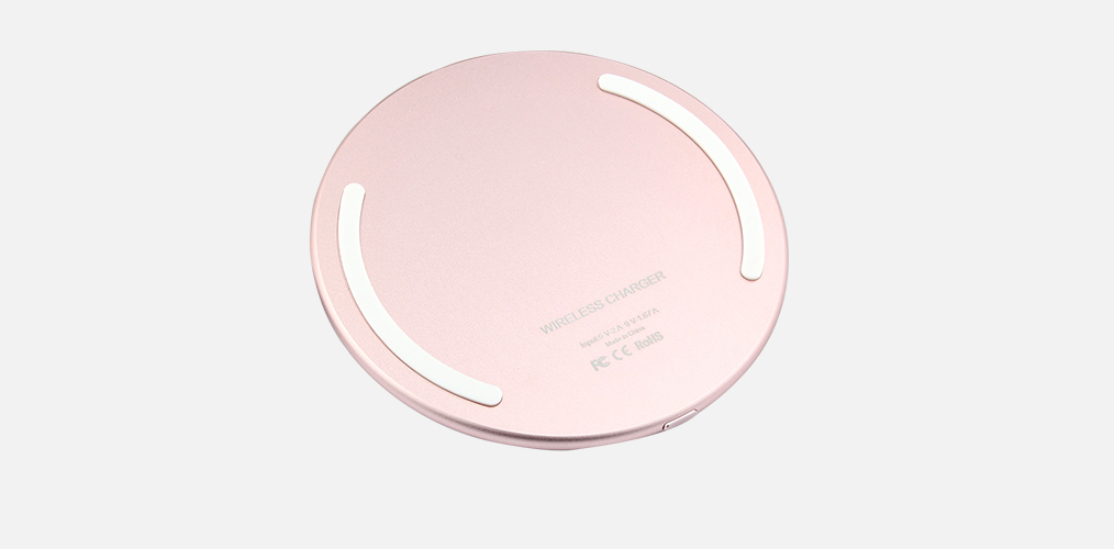 In stock---0.45cm Super Ultrathin 10W Wireless Fast Charger with lamplight