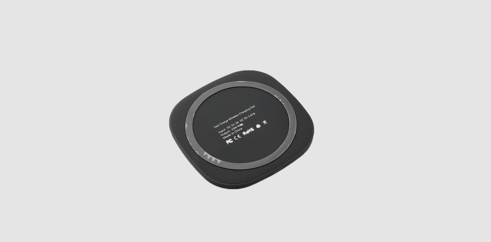 In stock---5mm Super Ultrathin 10W Wireless Fast Charger