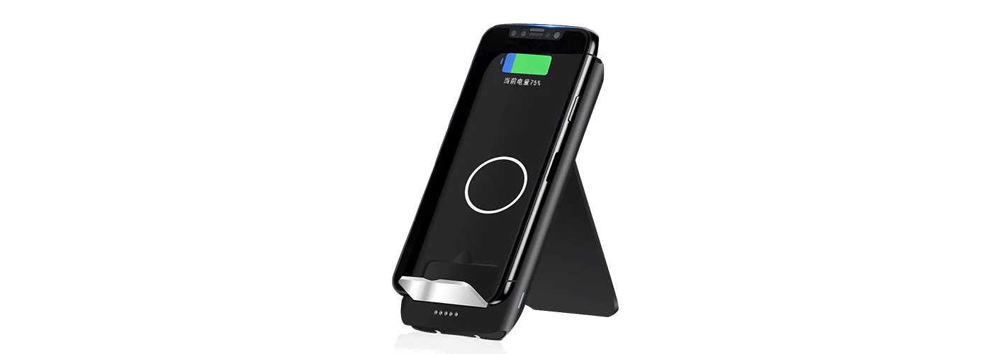 3 in 1 Multi-function ---Wireless Charger + Powerbank + Mobile phone bracket